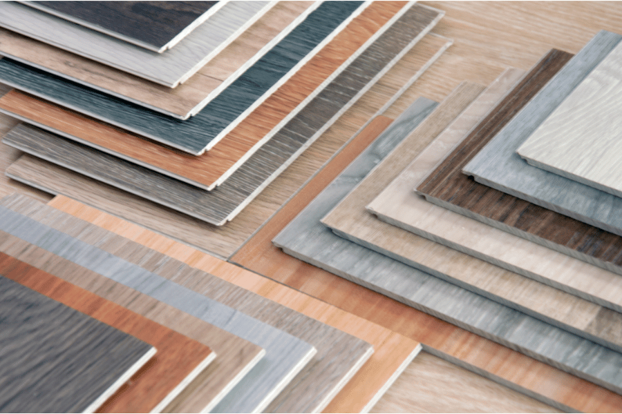 Vinyl vs. Laminat im Wohnzimmer