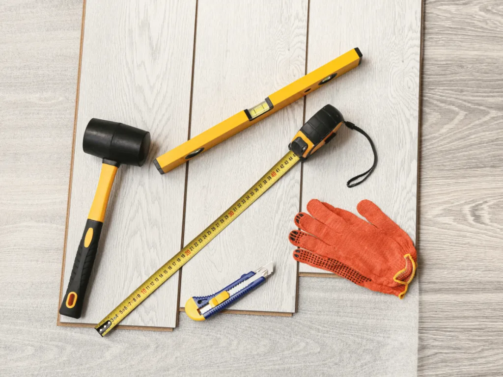 Laminat verlegen – Werkzeuge